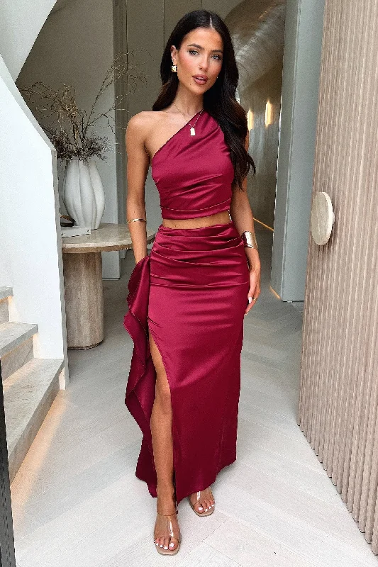 Sanah Maxi Skirt - Burgundy Coastal Beach - Inspired Style