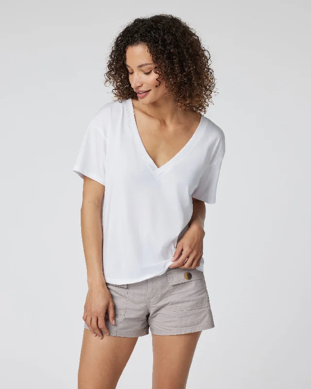 VUORI Sutton V-Neck - WHITE Cool Prices