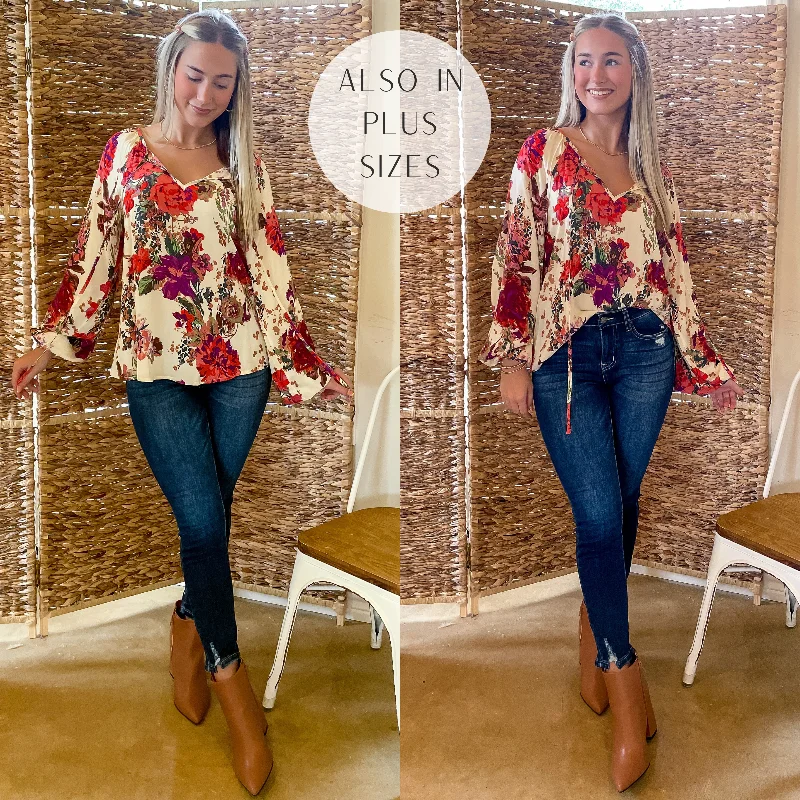 Last Chance Size Small | Everyday Beauty Floral Print Long Sleeve Top with Front Keyhole in Ivory Trendy Threads